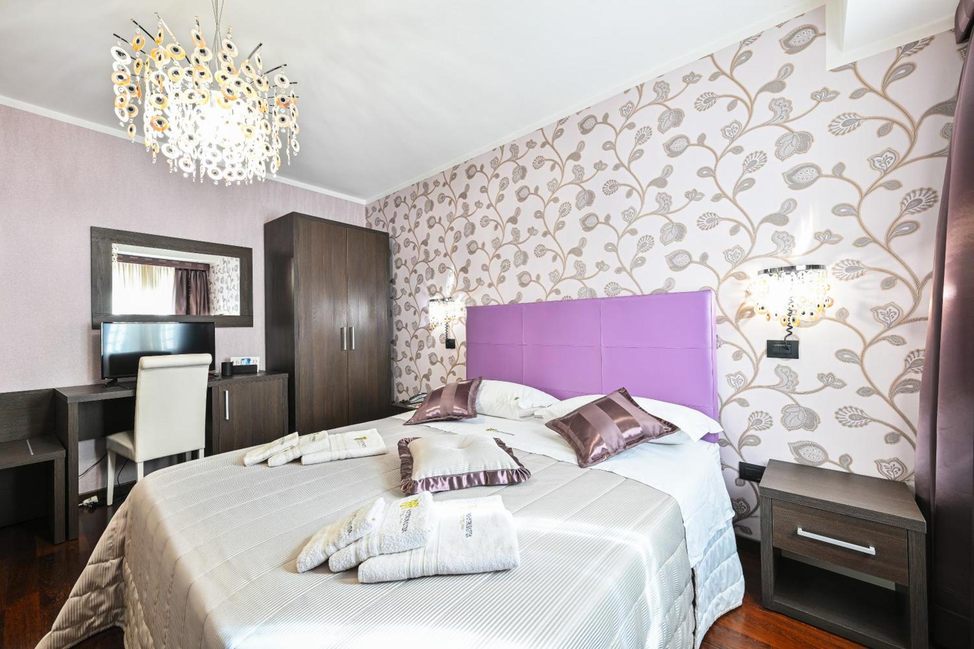 Hotel Mastrodattia Celano Eksteriør billede