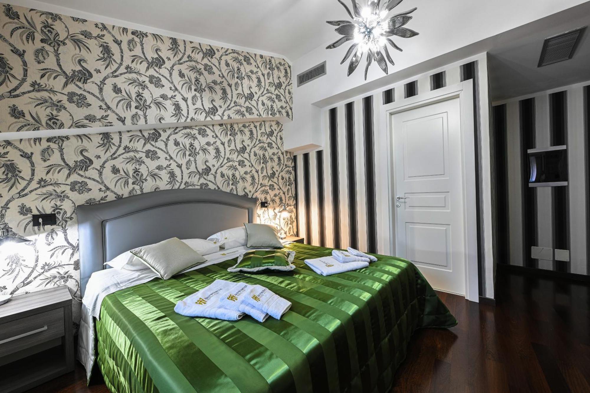 Hotel Mastrodattia Celano Eksteriør billede